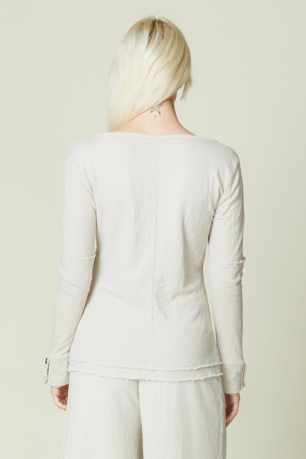 Cropped Double Face Scoop Neck