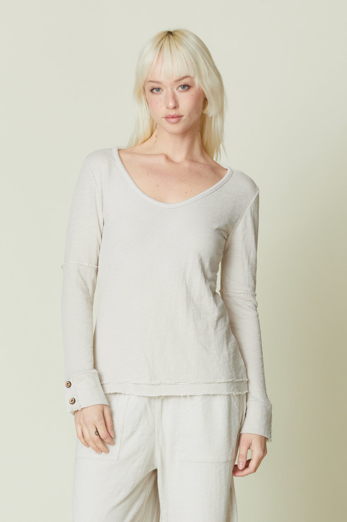 Cropped Double Face Scoop Neck
