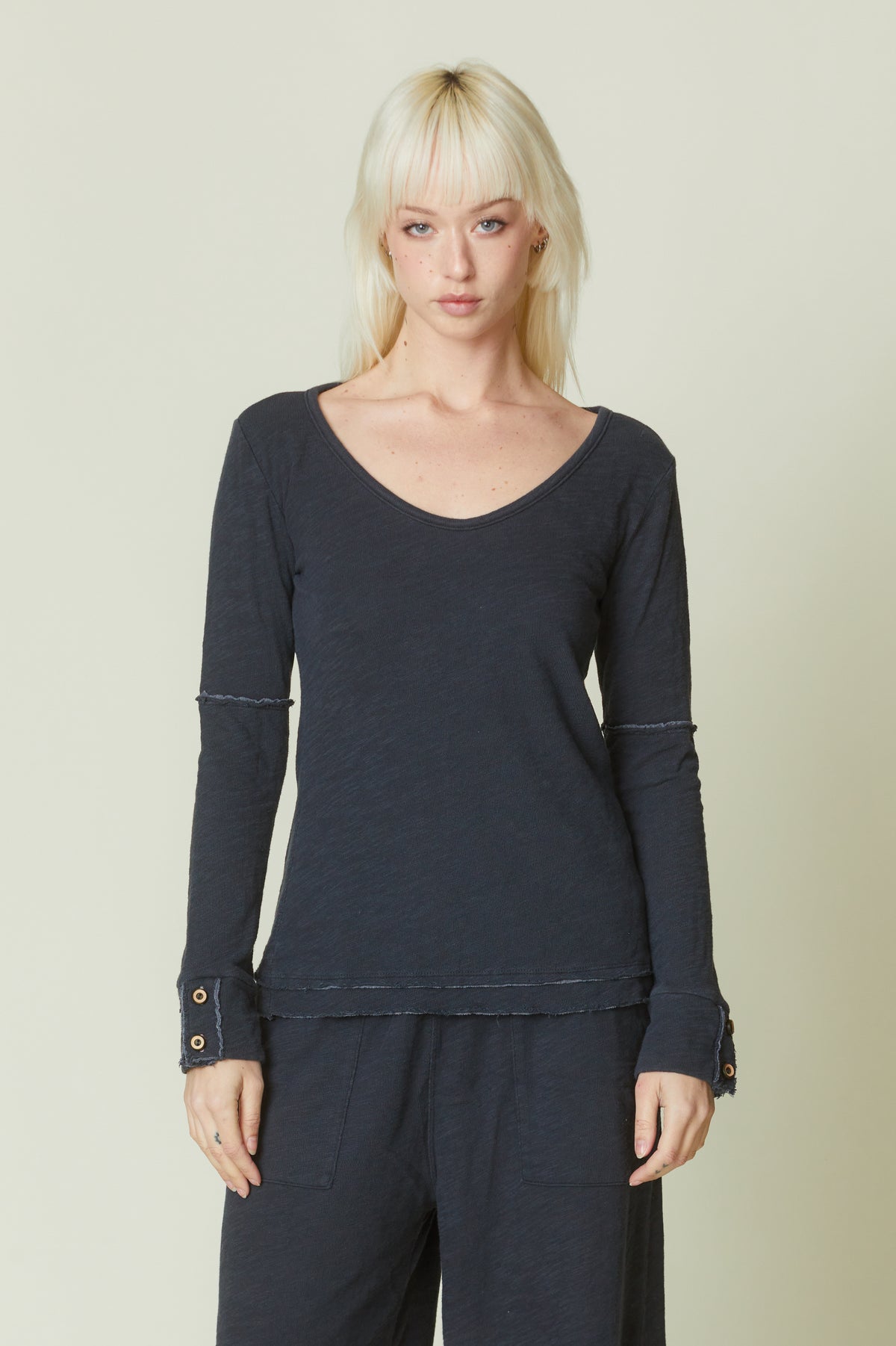 Cropped Double Face Scoop Neck
